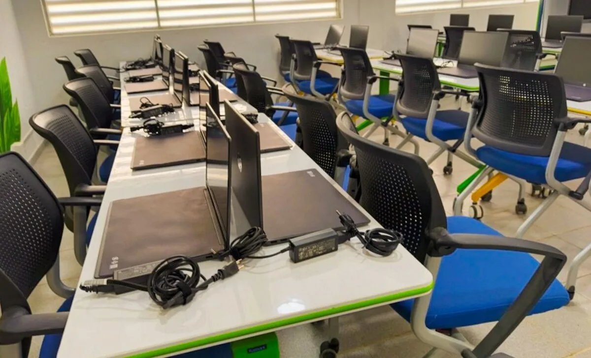 Entrega del Centro de Innovación Tecnológica Orika en Palenque